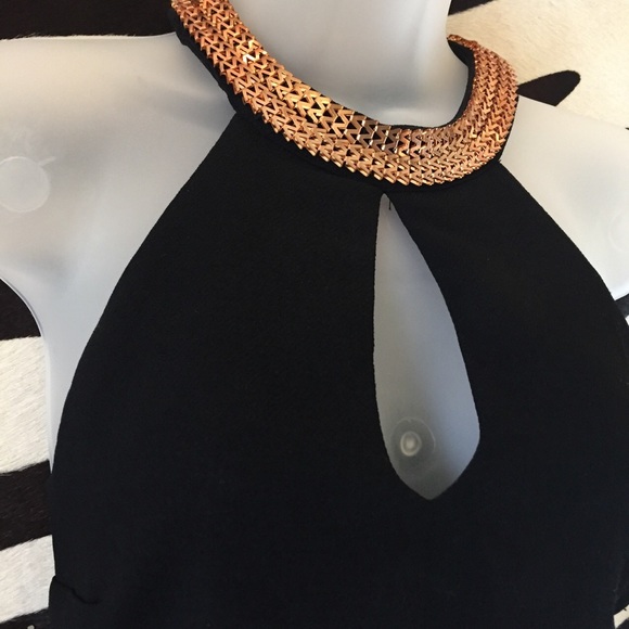 Black Top - Picture 3 of 4